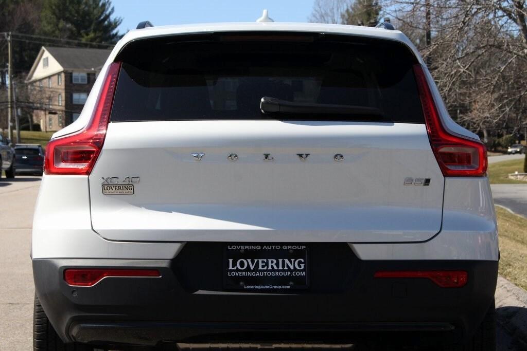 new 2025 Volvo XC40 car, priced at $49,540