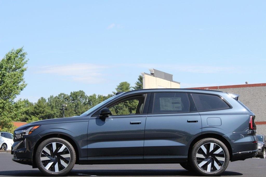 new 2025 Volvo EX90 car, priced at $86,490