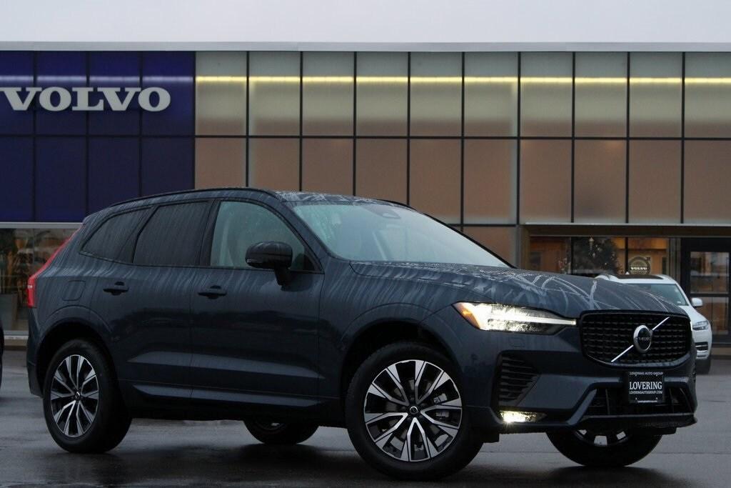 new 2025 Volvo XC60 car