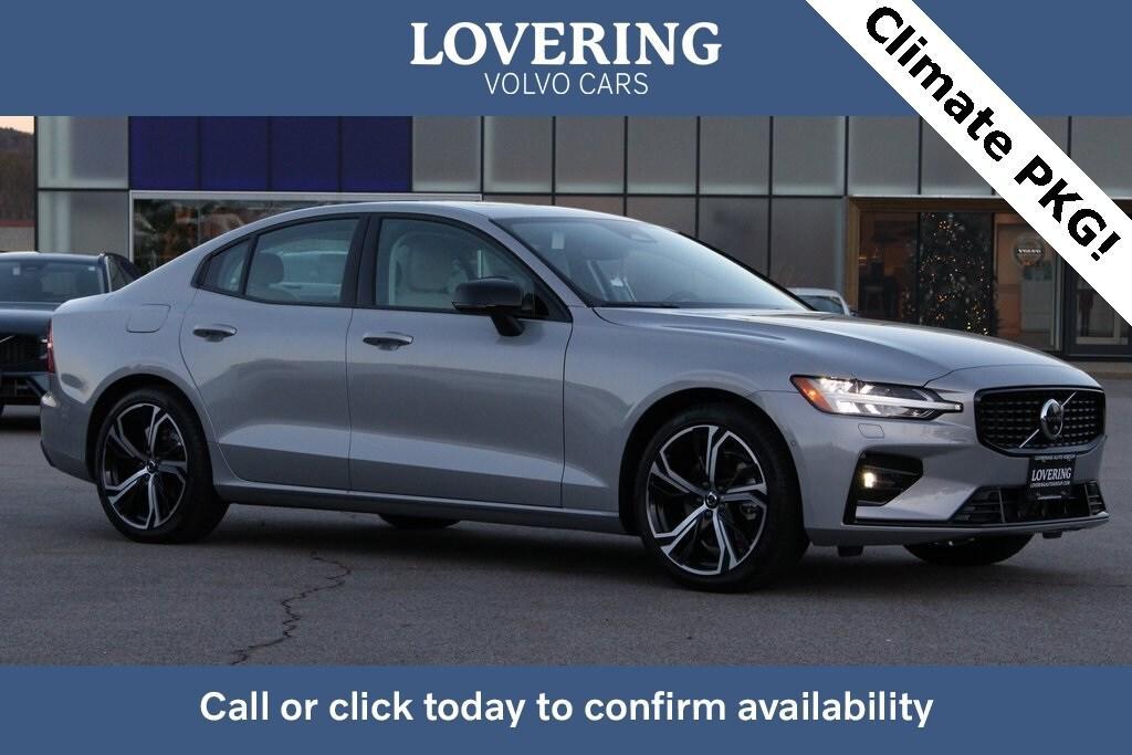 new 2025 Volvo S60 car