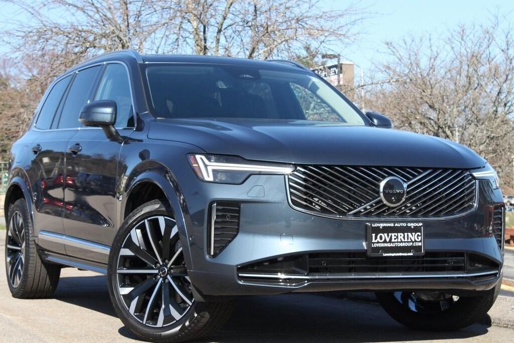 new 2025 Volvo XC90 car, priced at $68,245