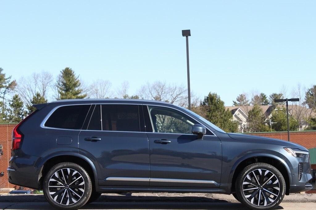 new 2025 Volvo XC90 car, priced at $68,245