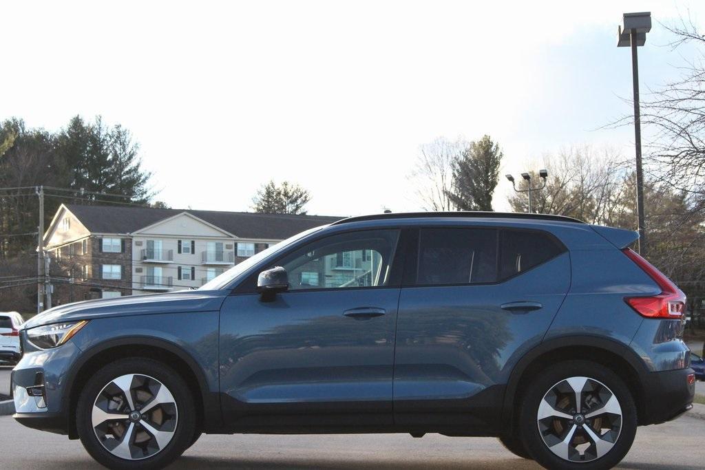 used 2024 Volvo XC40 car, priced at $35,563