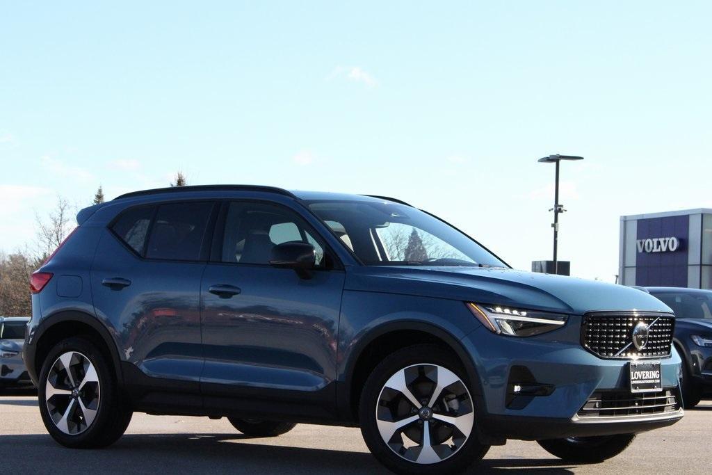 used 2024 Volvo XC40 car, priced at $34,306