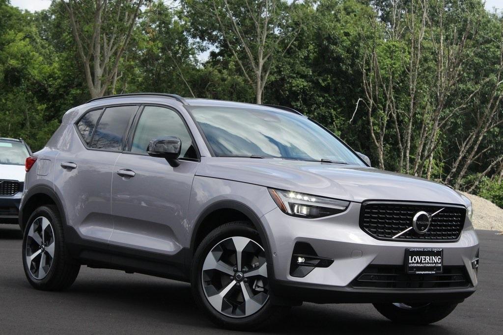 new 2026 Volvo XC40 car, priced at $50,150