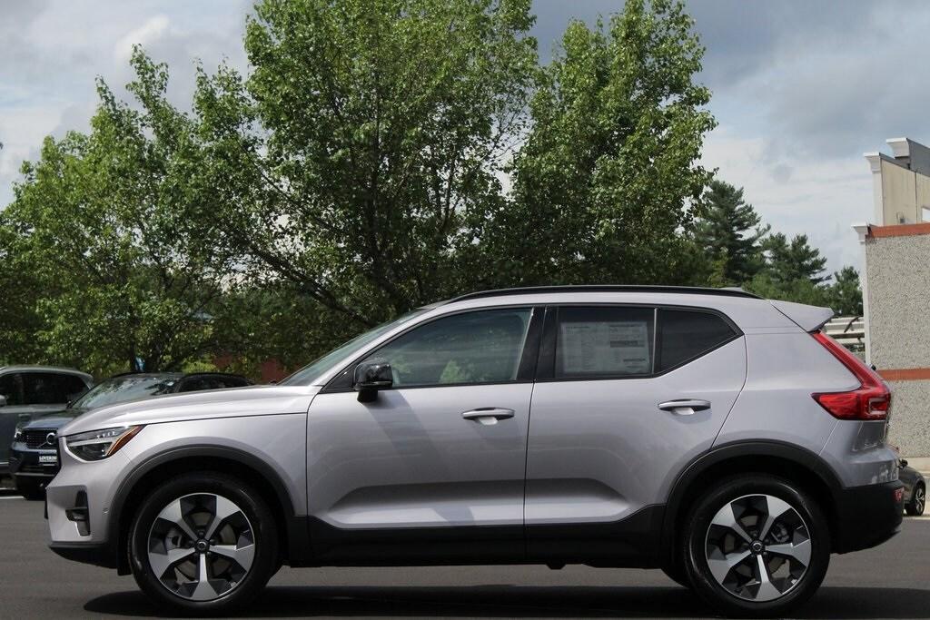 new 2026 Volvo XC40 car, priced at $50,150