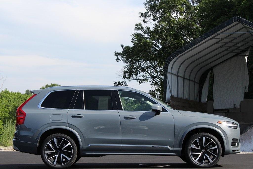 used 2022 Volvo XC90 Recharge Plug-In Hybrid car, priced at $49,988