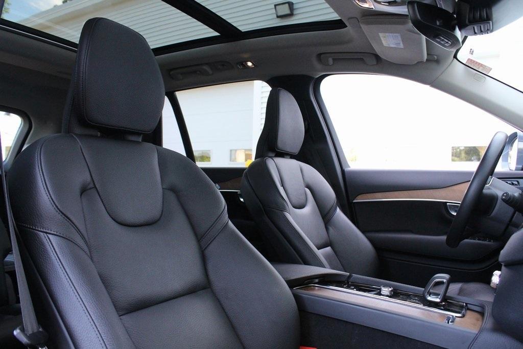 used 2022 Volvo XC90 Recharge Plug-In Hybrid car, priced at $49,988