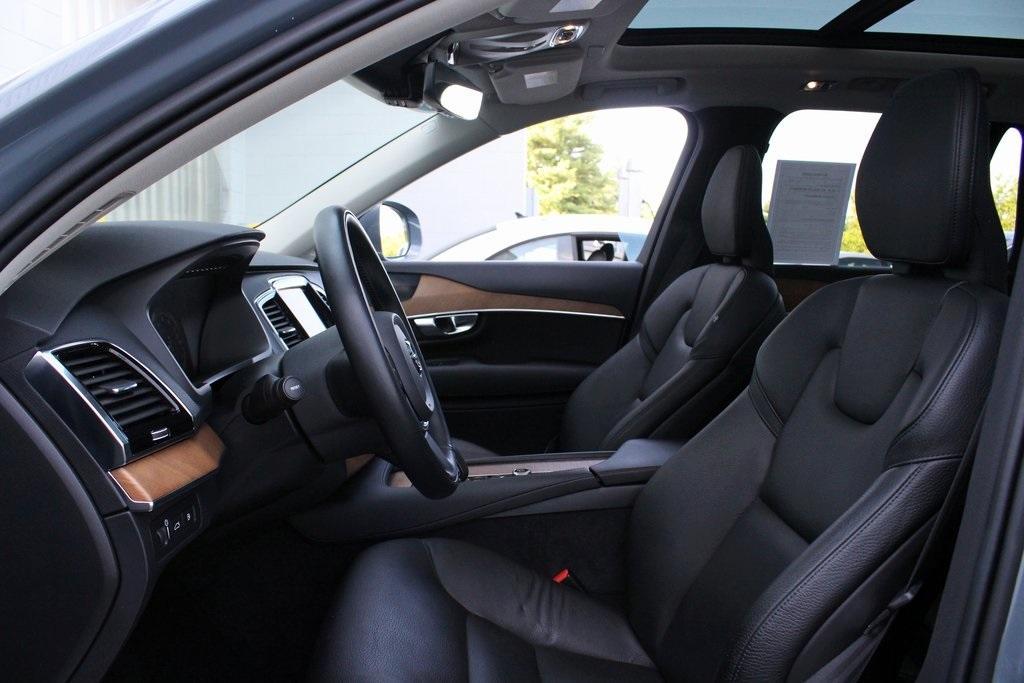 used 2022 Volvo XC90 Recharge Plug-In Hybrid car, priced at $49,988