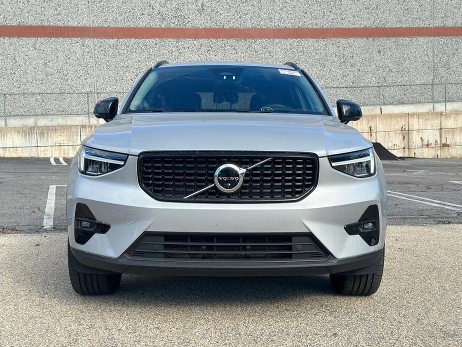 used 2024 Volvo XC40 car, priced at $36,119