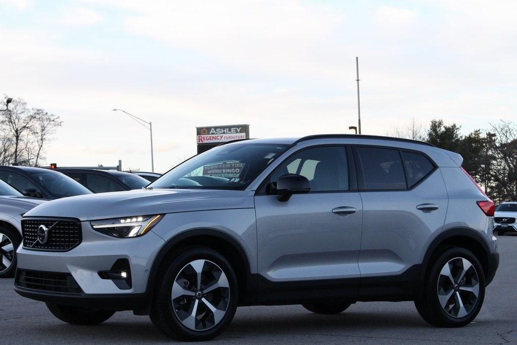 used 2024 Volvo XC40 car, priced at $33,779