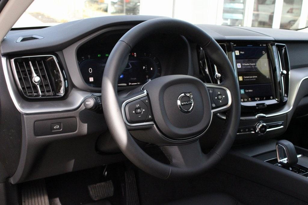 new 2025 Volvo XC60 car, priced at $51,450