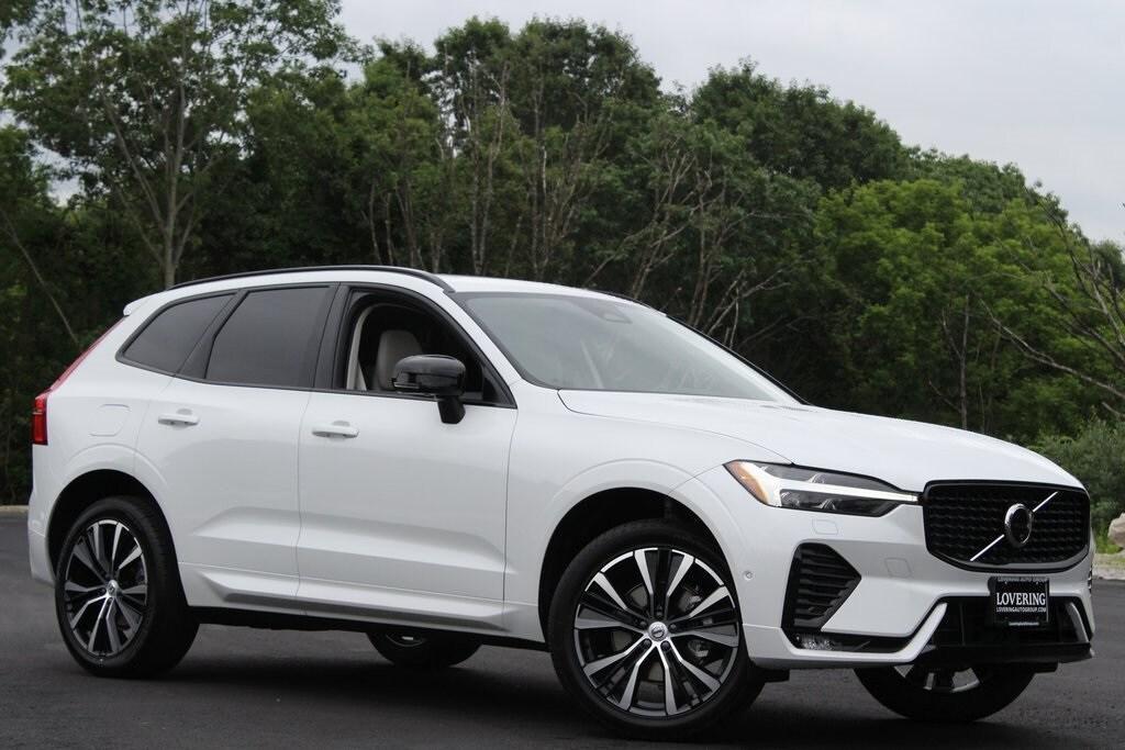 new 2025 Volvo XC60 car, priced at $55,360