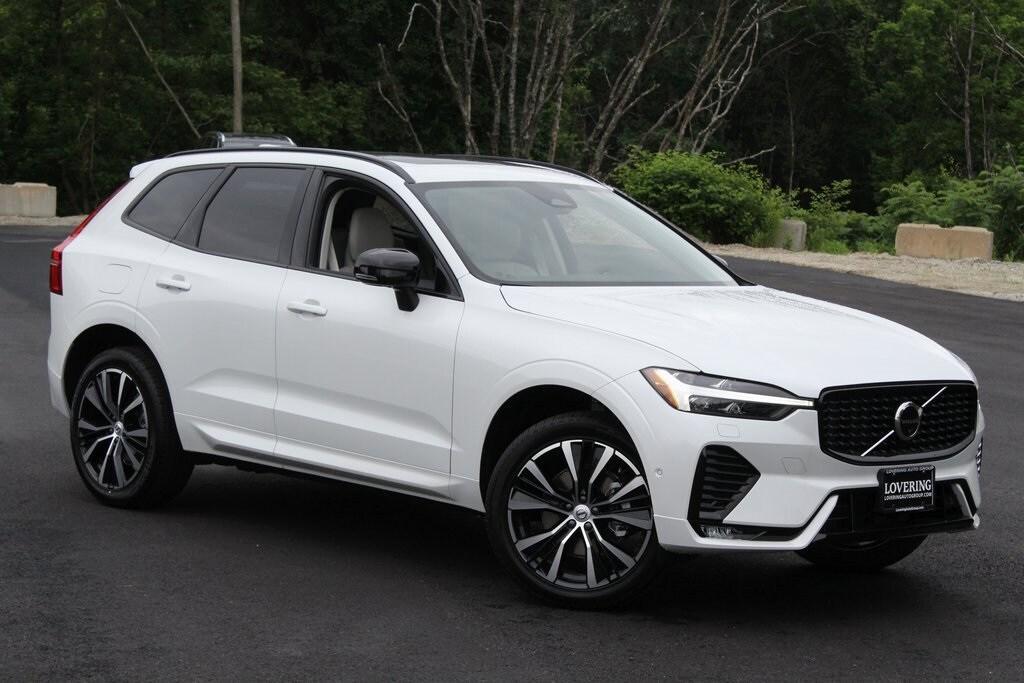 new 2025 Volvo XC60 car, priced at $55,360