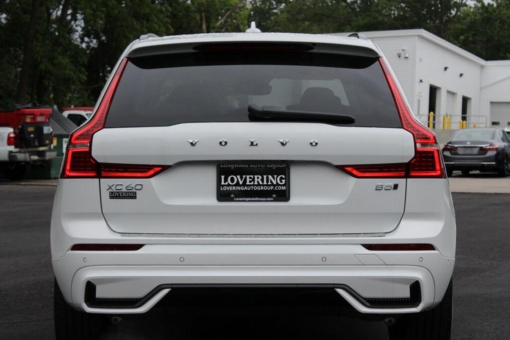new 2025 Volvo XC60 car, priced at $55,360