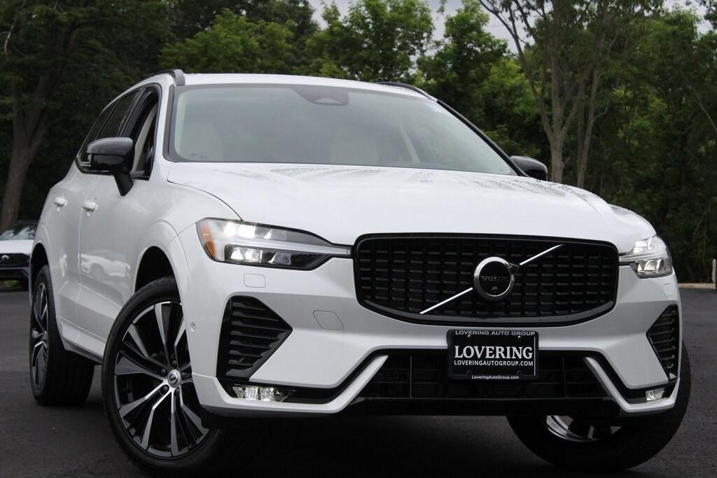 new 2025 Volvo XC60 car, priced at $55,360