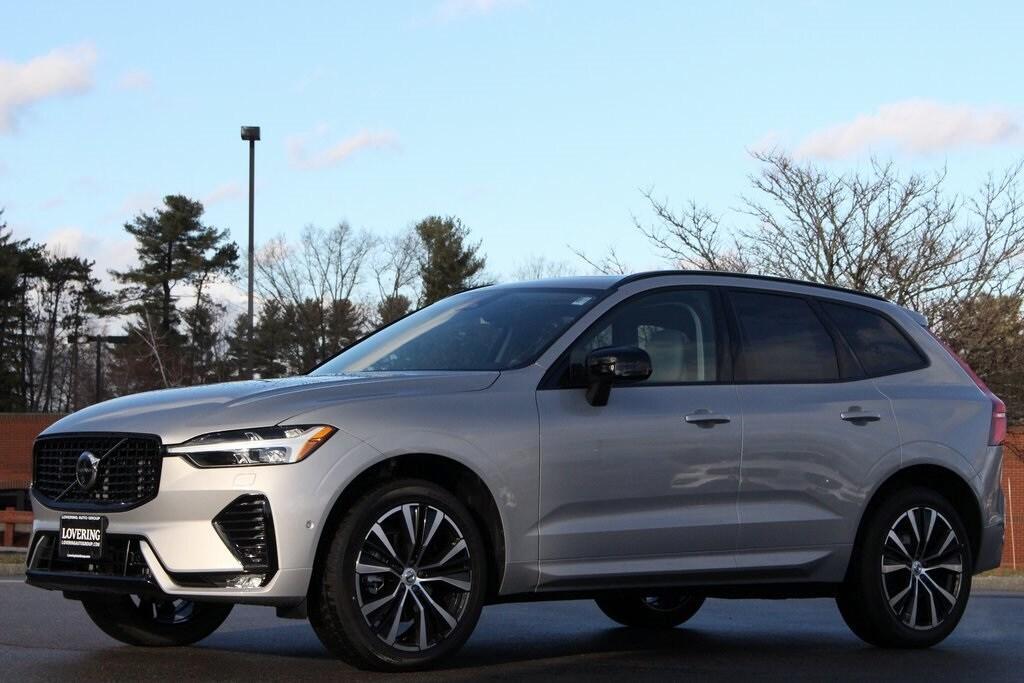 new 2025 Volvo XC60 car