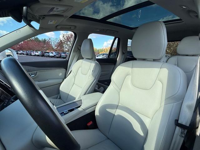 used 2024 Volvo XC90 Recharge Plug-In Hybrid car, priced at $47,612