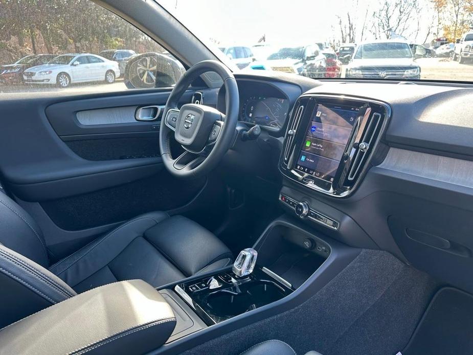 used 2024 Volvo XC40 car, priced at $36,902