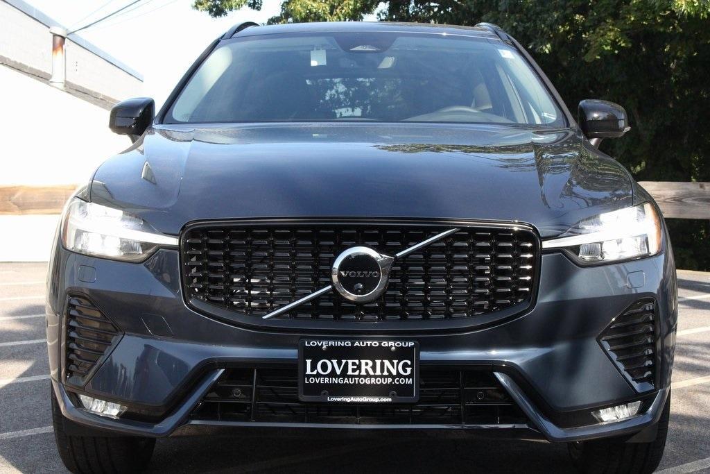 new 2025 Volvo XC60 car