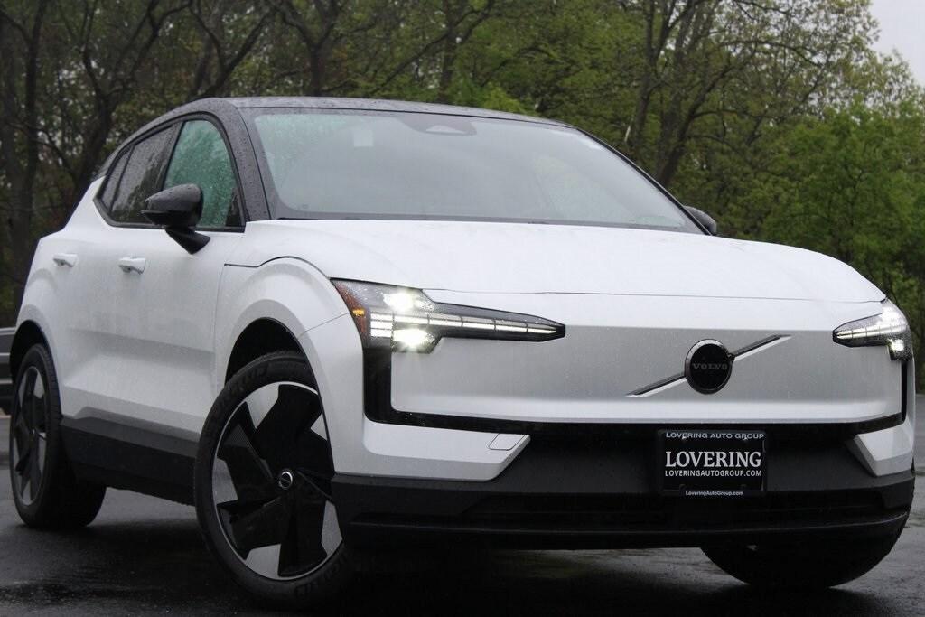 new 2025 Volvo EX30 car