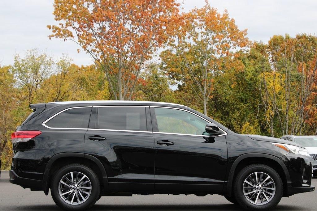 used 2019 Toyota Highlander car, priced at $24,477