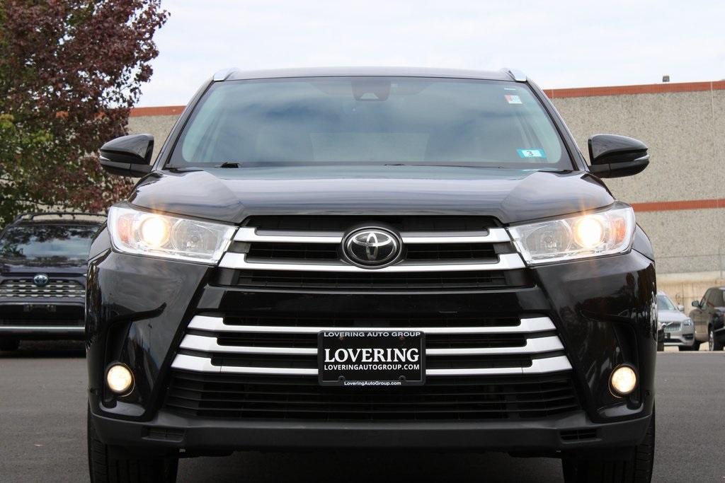used 2019 Toyota Highlander car, priced at $24,477