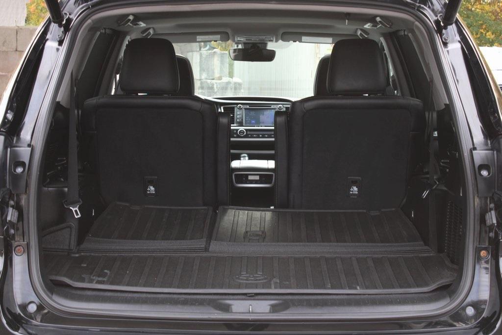 used 2019 Toyota Highlander car, priced at $24,477