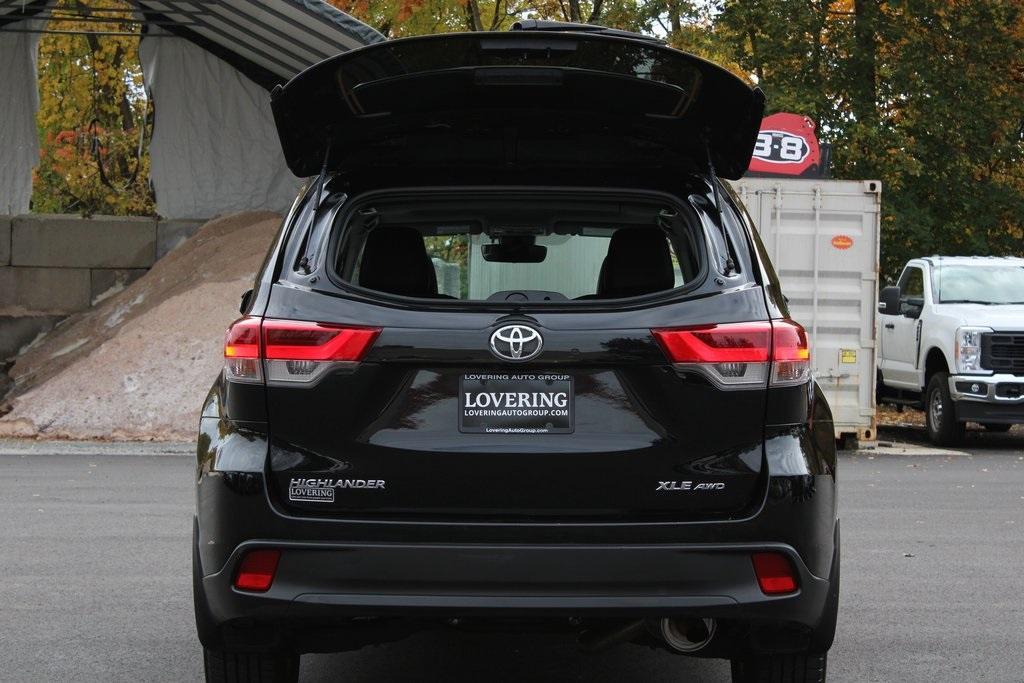 used 2019 Toyota Highlander car, priced at $24,477