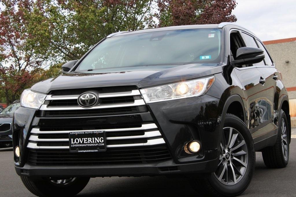 used 2019 Toyota Highlander car, priced at $24,477