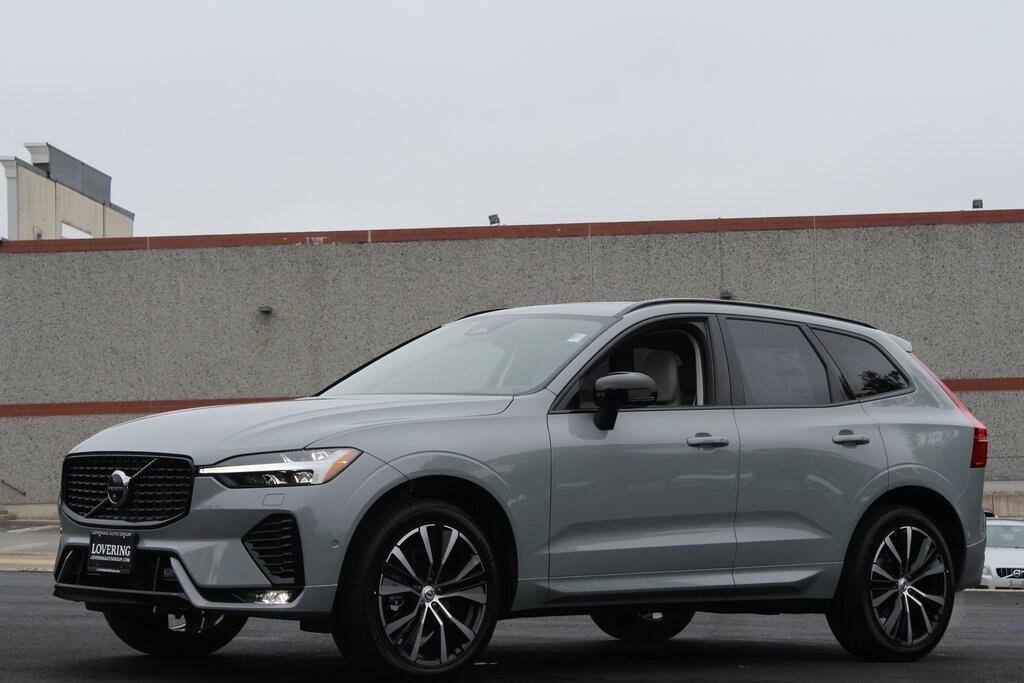 new 2025 Volvo XC60 car, priced at $55,360