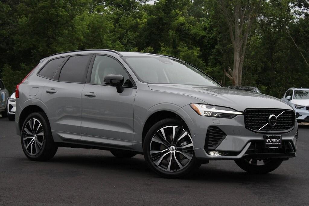 new 2025 Volvo XC60 car, priced at $55,360