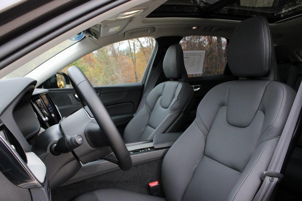 used 2025 Volvo XC60 car, priced at $40,917