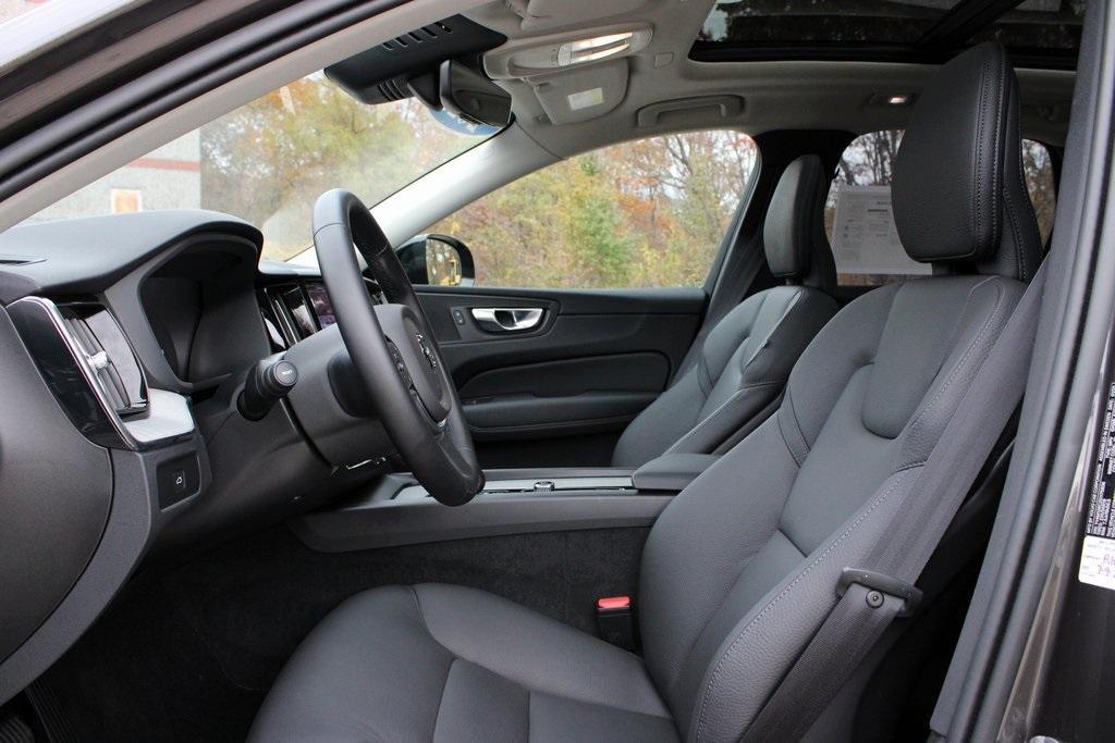 used 2025 Volvo XC60 car, priced at $40,917