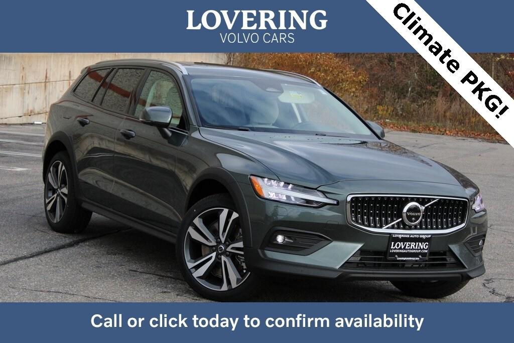 new 2026 Volvo V60 Cross Country car, priced at $57,060