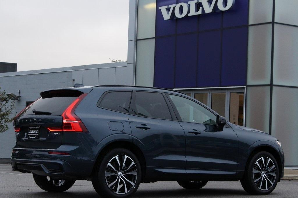 new 2025 Volvo XC60 car