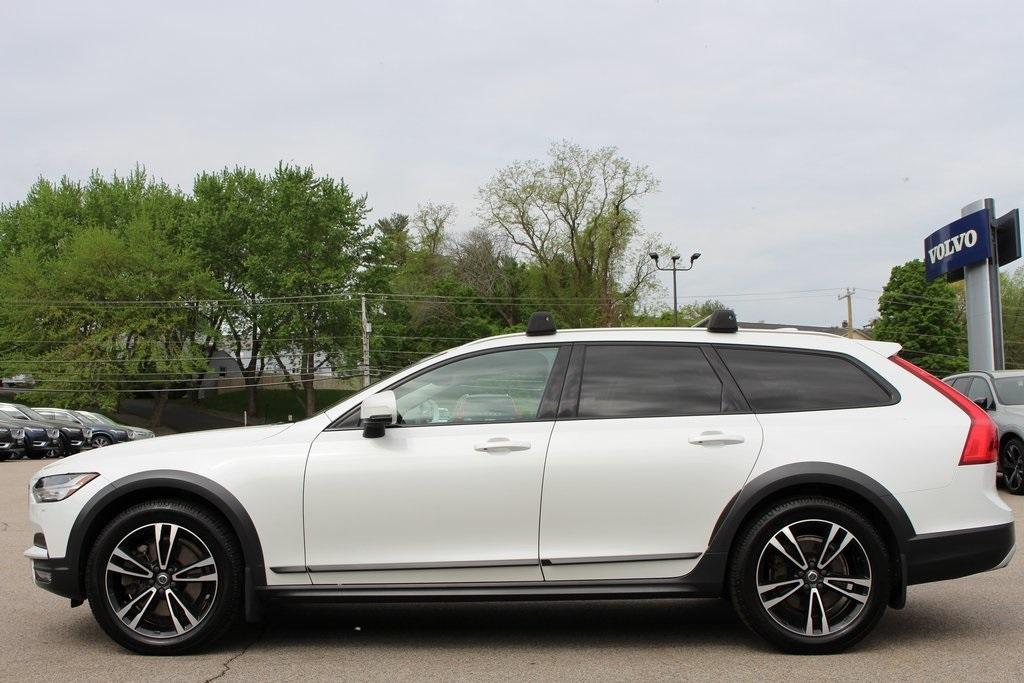 used 2018 Volvo V90 Cross Country car, priced at $27,646