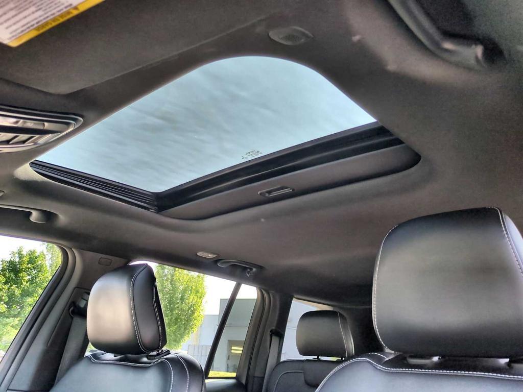 used 2023 Jeep Grand Cherokee car, priced at $32,491