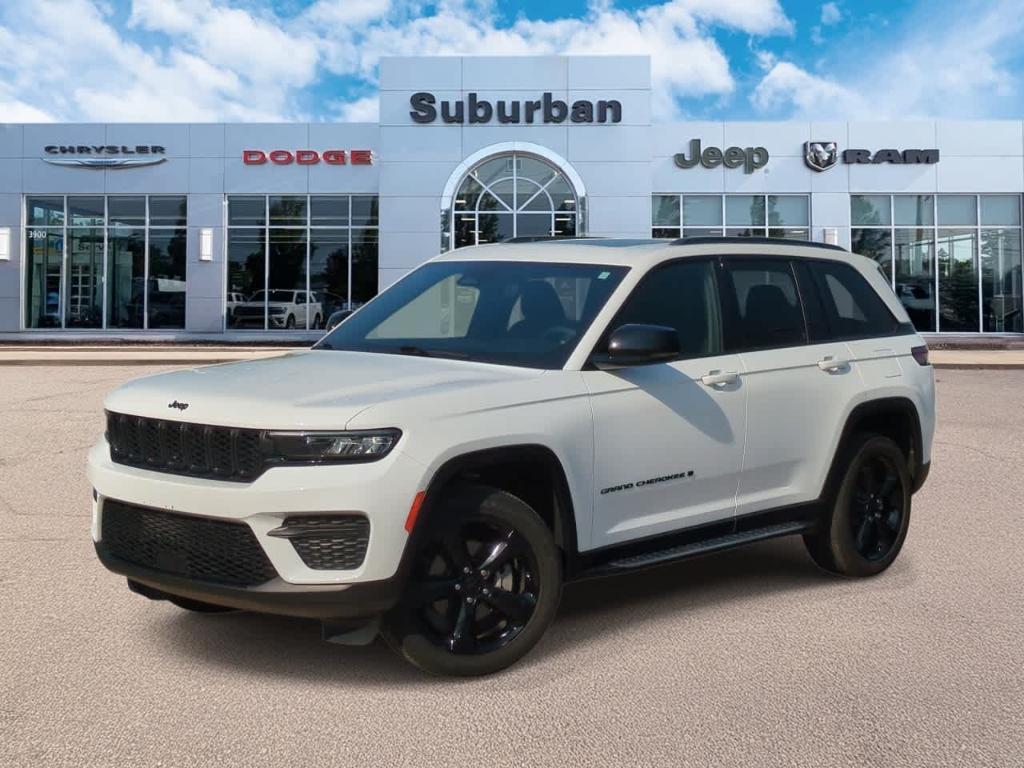 used 2023 Jeep Grand Cherokee car, priced at $32,491