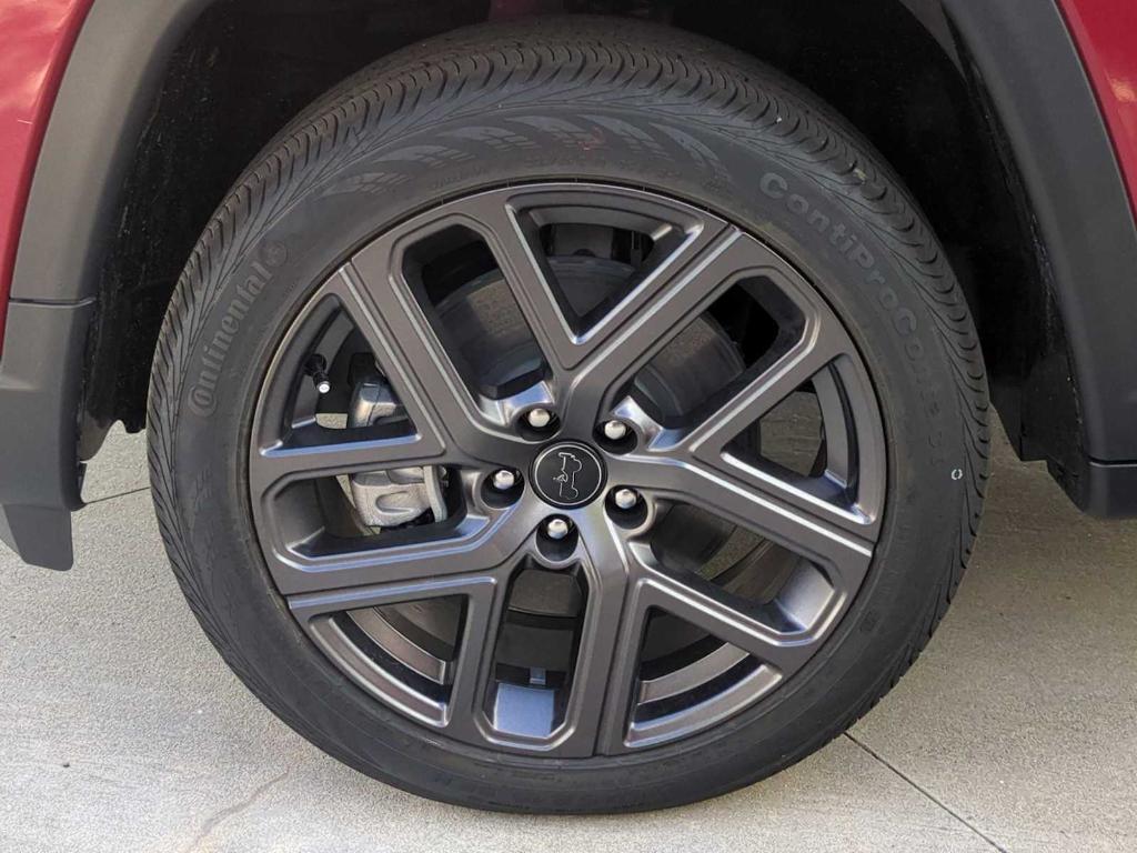 new 2026 Jeep Compass car, priced at $33,817