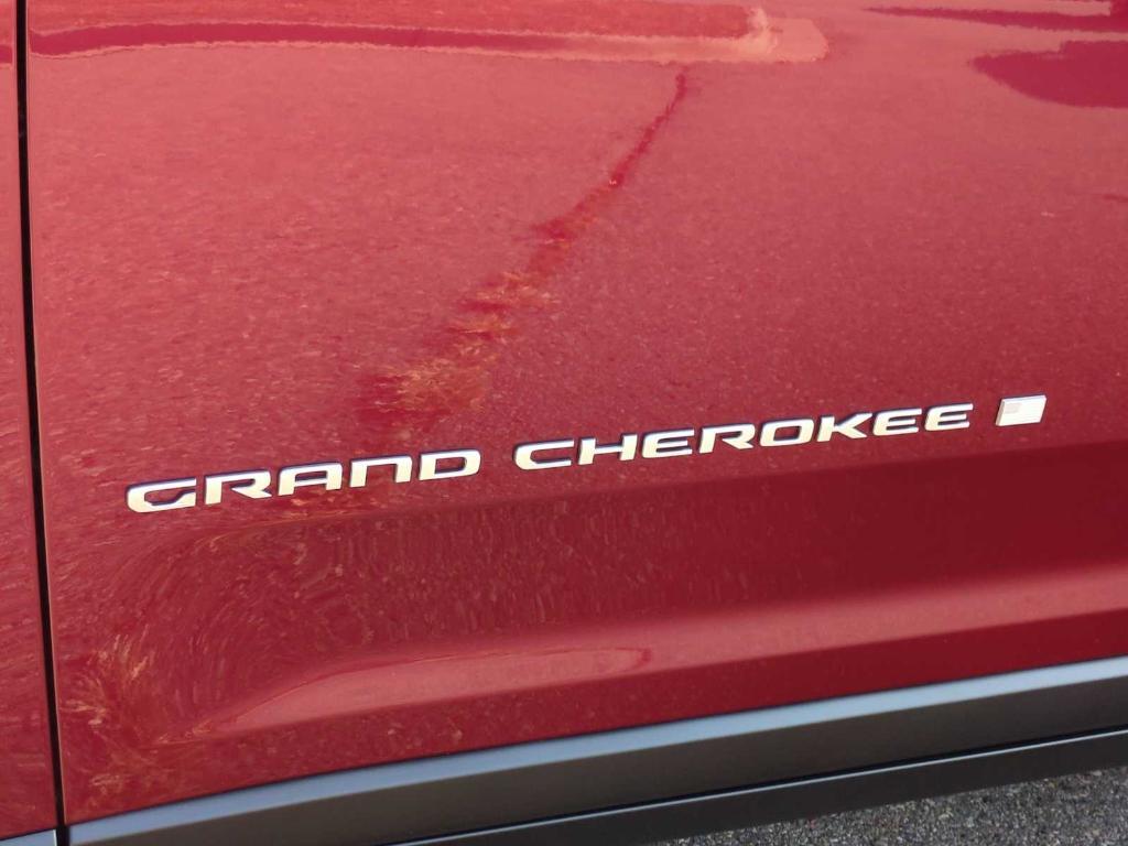 new 2025 Jeep Grand Cherokee car, priced at $36,544
