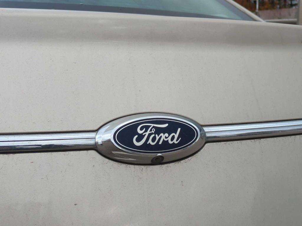 used 2017 Ford Taurus car, priced at $11,990