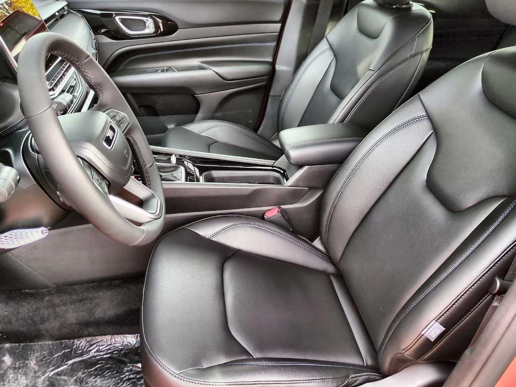 new 2026 Jeep Compass car, priced at $31,650