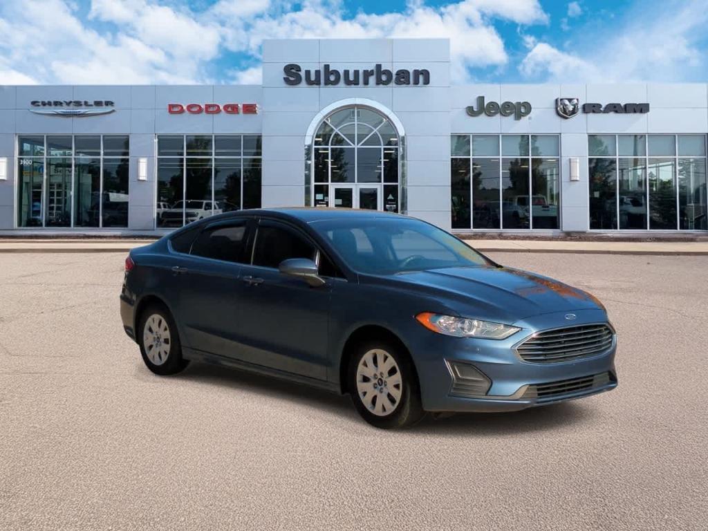 used 2019 Ford Fusion car, priced at $8,888