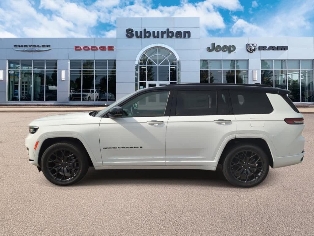 new 2025 Jeep Grand Cherokee L car, priced at $65,518
