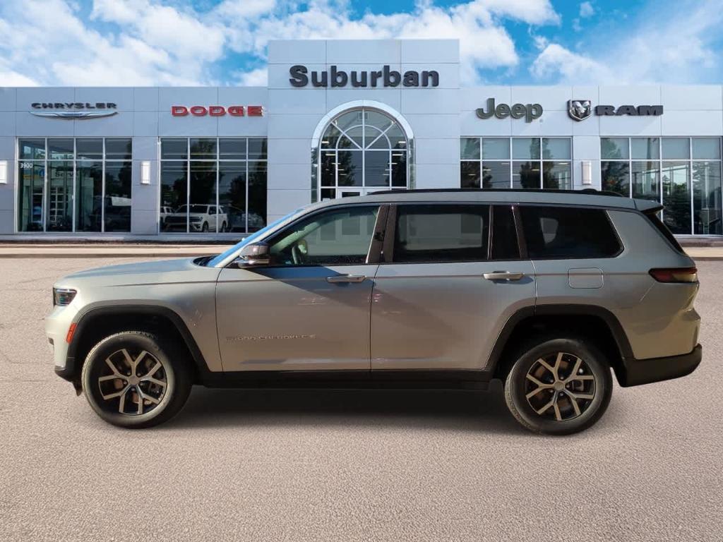 new 2025 Jeep Grand Cherokee L car, priced at $41,604