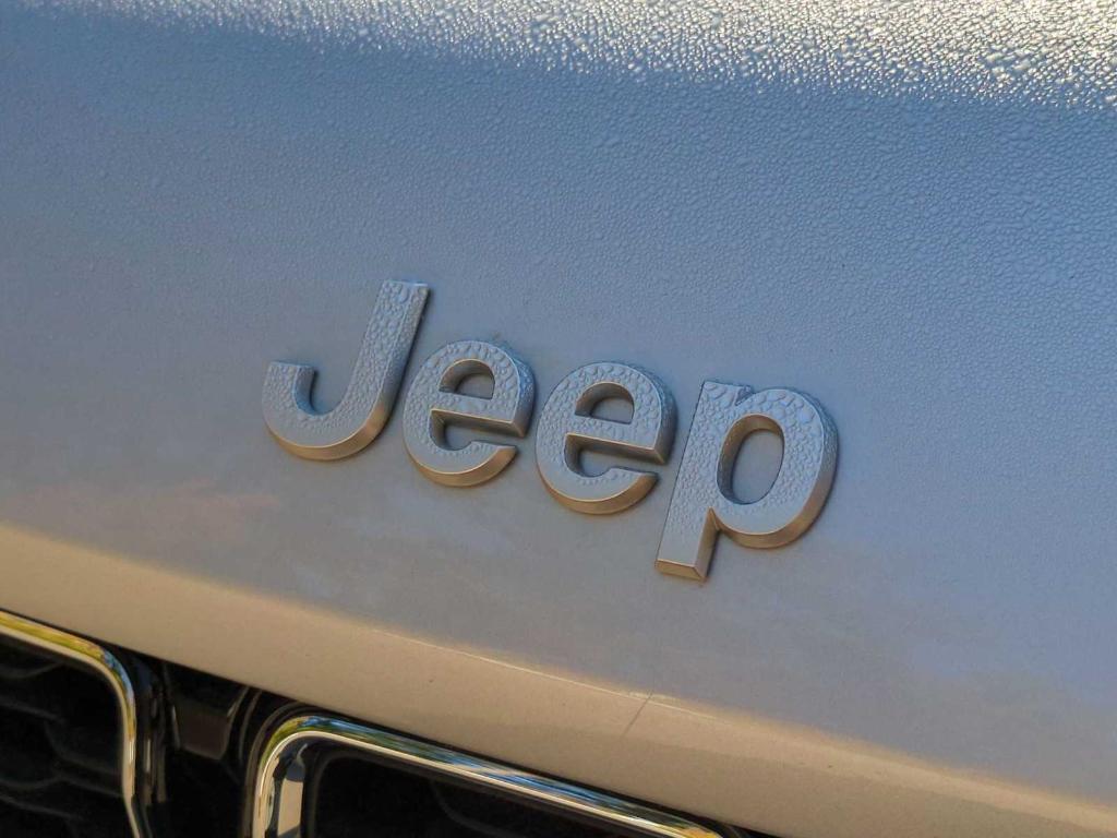 new 2025 Jeep Grand Cherokee L car, priced at $41,604