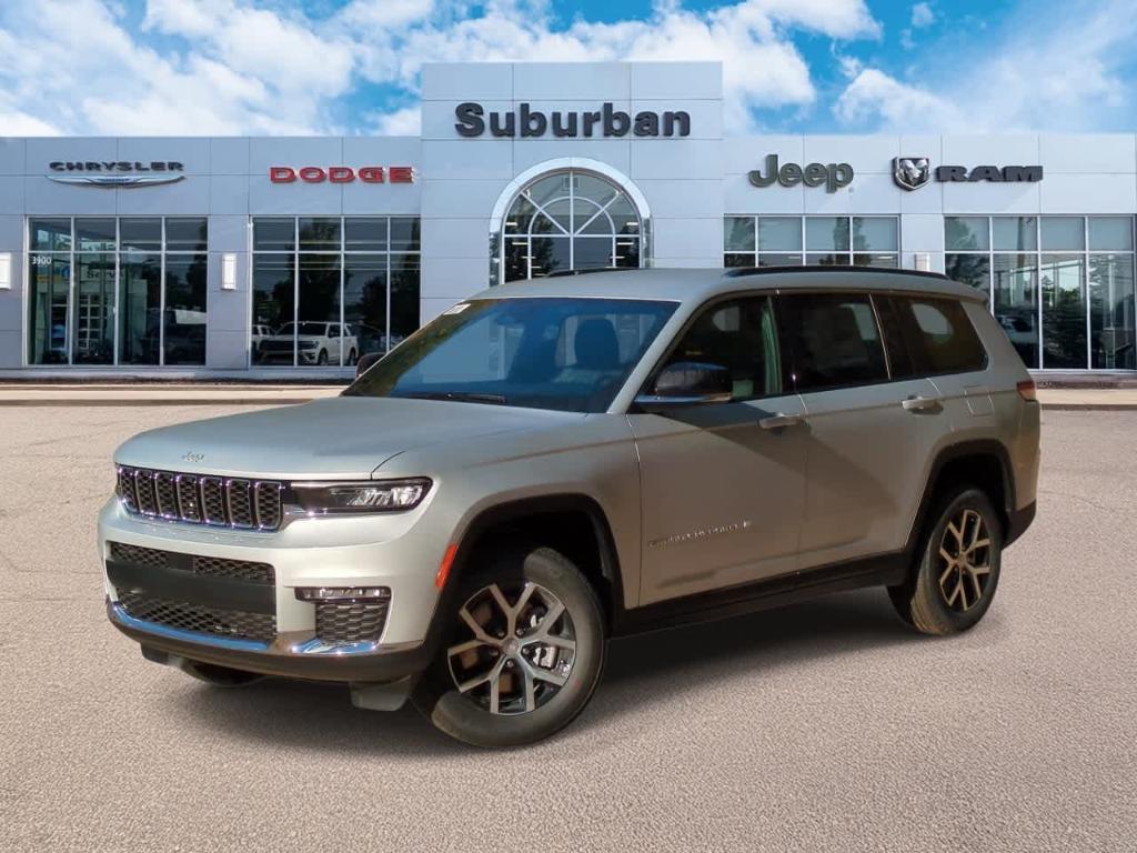 new 2025 Jeep Grand Cherokee L car, priced at $41,604