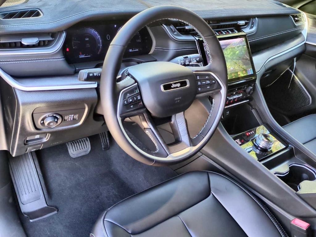 new 2025 Jeep Grand Cherokee L car, priced at $41,604