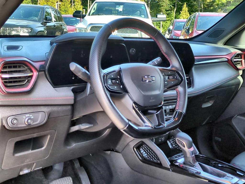 used 2024 Chevrolet TrailBlazer car, priced at $23,990
